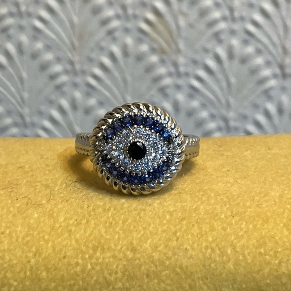 New genuine sapphire and diamond ring set in 925 in jewelers box - Picture 2 of 4